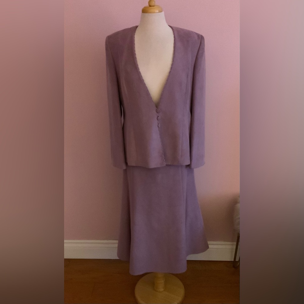Lilac Two-Piece Skirt Suit Set